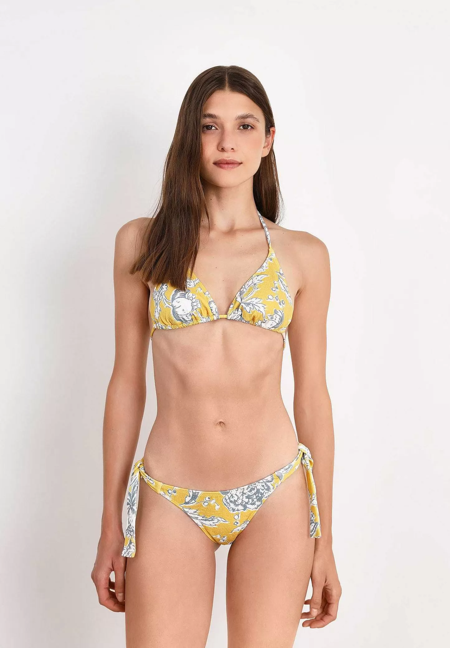 Fashion Scalpers Mi&Co | Bikini Golf